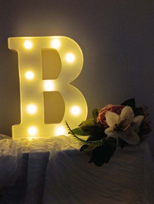 LED písmeno B