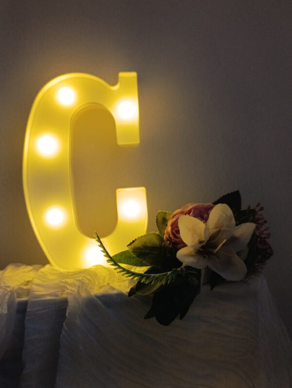 LED písmeno C