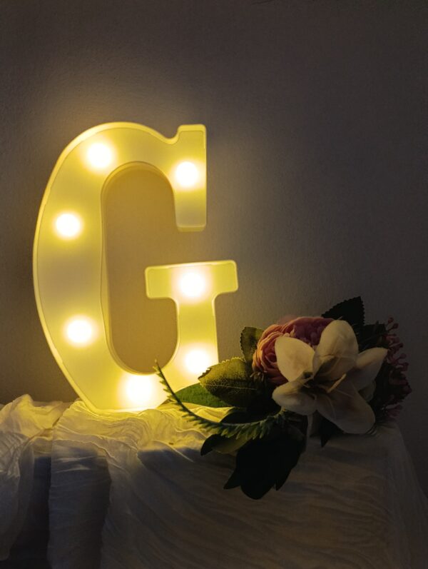 LED písmeno G