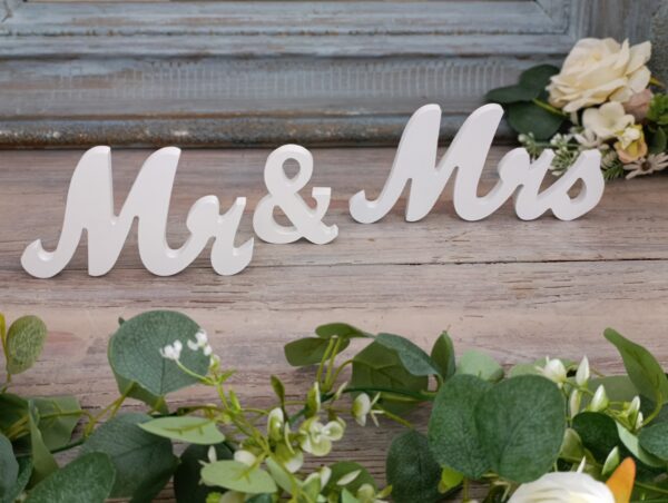 Nápis Mr and Mrs