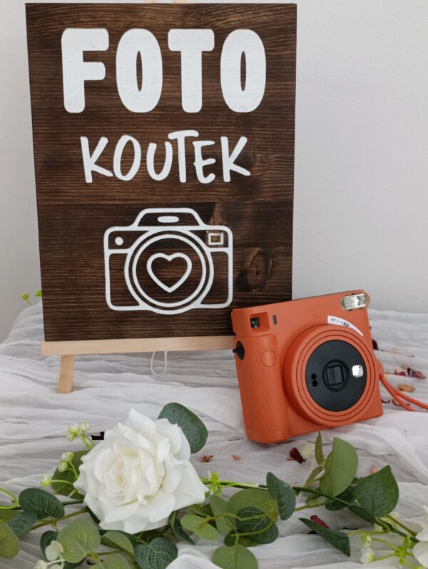 Cedule fotokoutek - tmavé dřevo