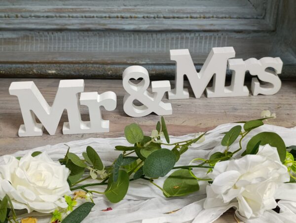 Nápis MR and MRS - Image 2