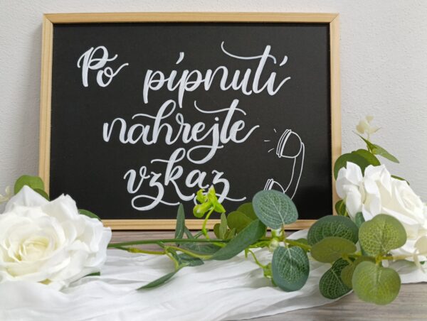 Rámeček "Po pípnutí nahrejte vzkaz"